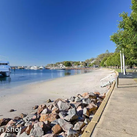 Mon Reve 4A Tallean Road Three Bedroom Property With Wi-Fi, Air Conditioning Nelson Bay Exterior photo