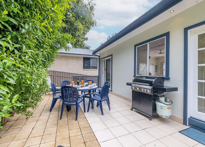 Mon Reve 4A Tallean Road Three Bedroom Property With Wi-Fi, Air Conditioning