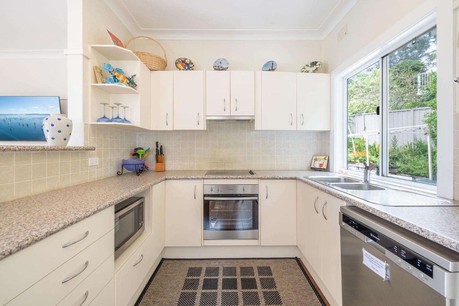 Mon Reve 4a Tallean Road Three Bedroom With Wi-fi, Air Conditioning *