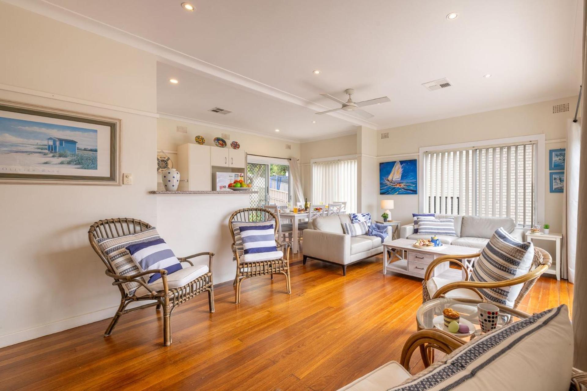 Mon Reve 4a Tallean Road Three Bedroom With Wi-fi, Air Conditioning * Nelson Bay